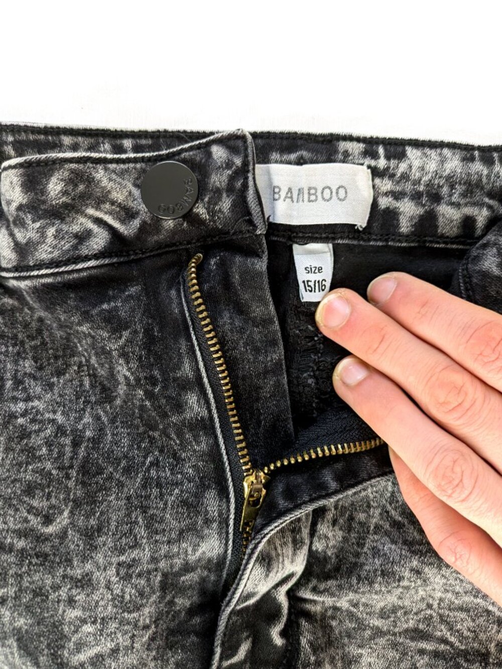 Distressed Black Bamboo Jeans - Girl's 15/16 - Youth Skinny Destroyed Look - Picture 2 of 6